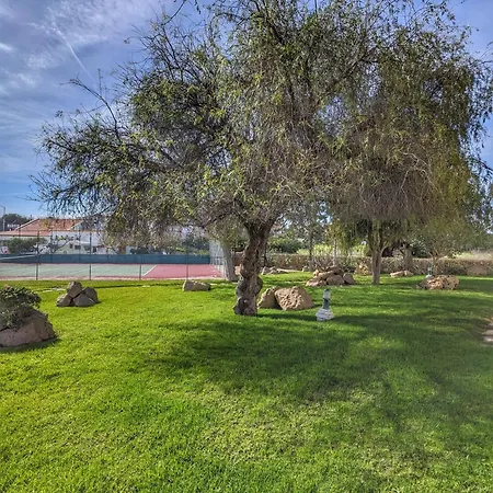 Townhouse 700m From Sao Rafael וילה אלבופיירה