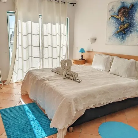 Townhouse 700m From Sao Rafael Албуфейра