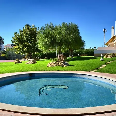 Townhouse 700m From Sao Rafael * 阿尔布费拉