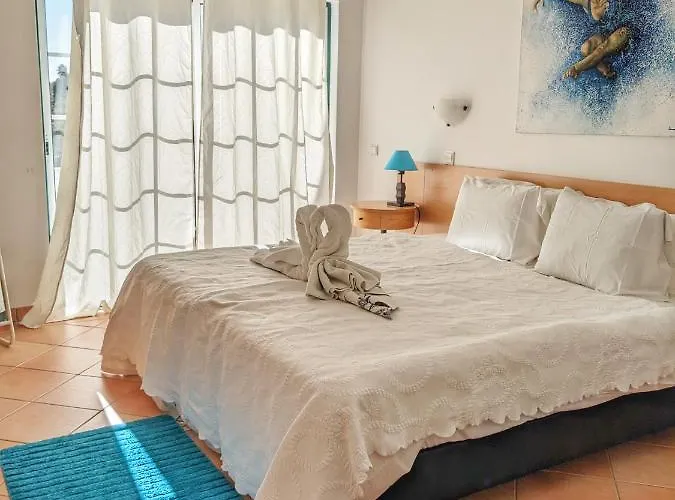 Townhouse 700m From Sao Rafael Albufeira